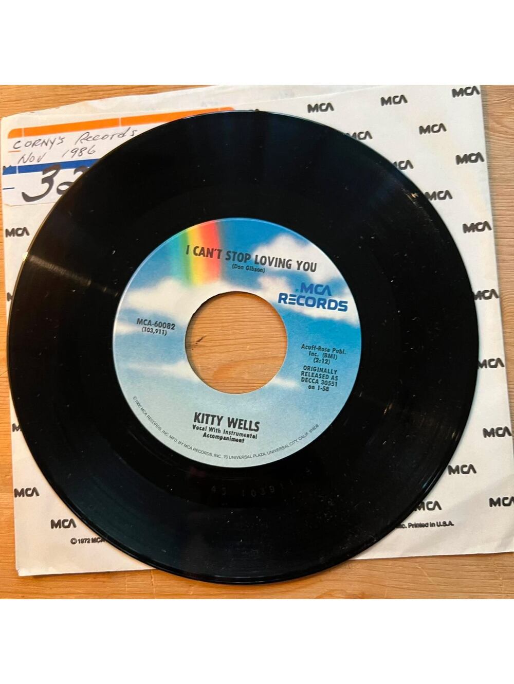 Kitty Wells - I can't Stop Loving You 45rpm VG+ R11